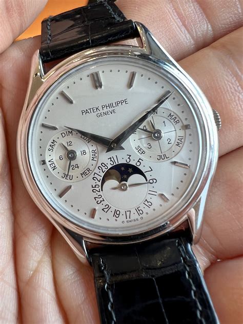 patek philippe perpetual calendar price.